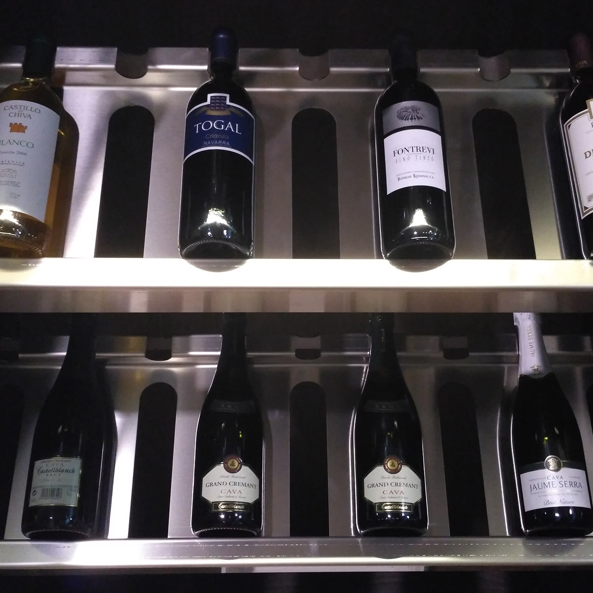 ÉLITE - Botellero para el interior de armario