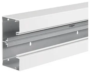 Hager BRA8517019016 Brüstungskanal Unterteil (L x B) 2000 mm x 170 mm 2 m Weiß
