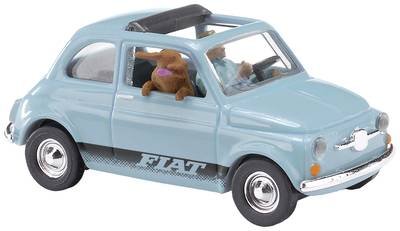 Busch 48735 H0 PKW Modell Fiat 500 mit Fahrer und Hund