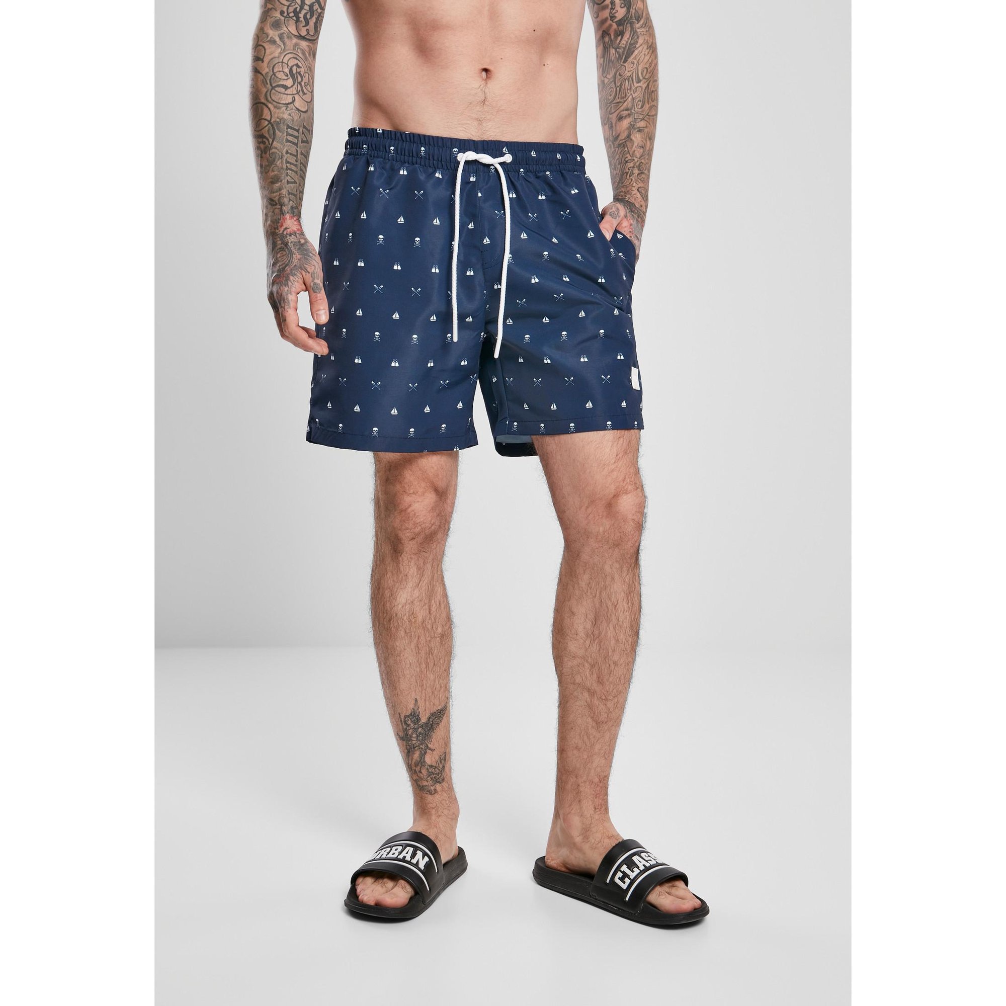 badehoe urban claic pattern